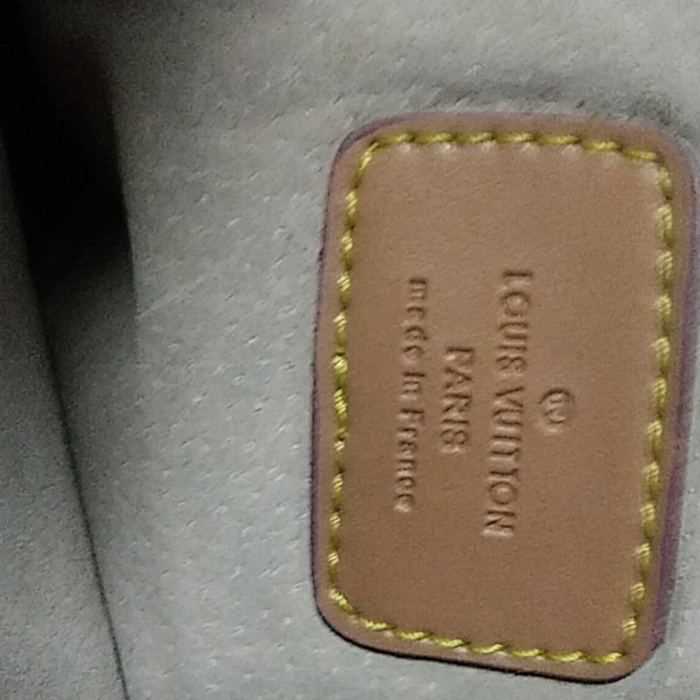 Purse - Picture 4 of 5